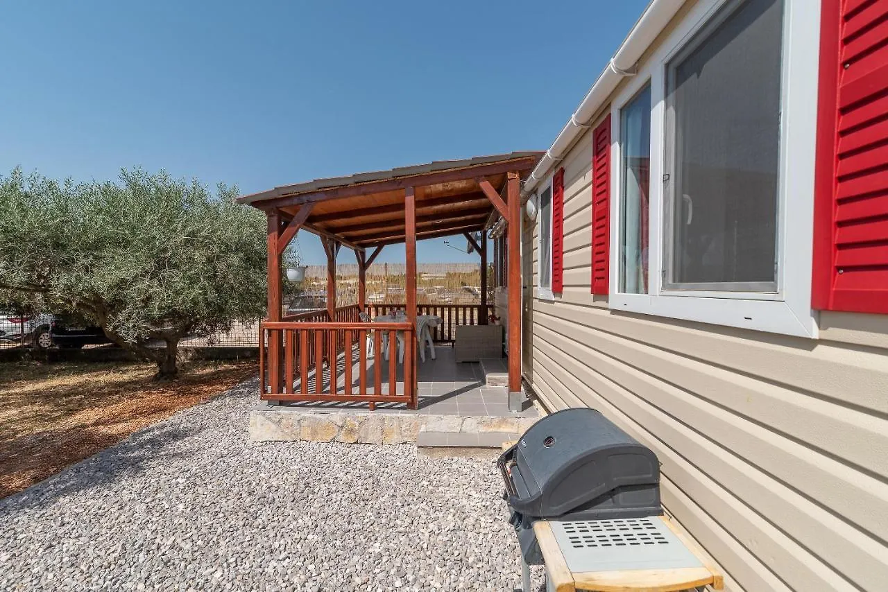 Campsite 'Olive Grove' Camping House-Near The Beach Divulje